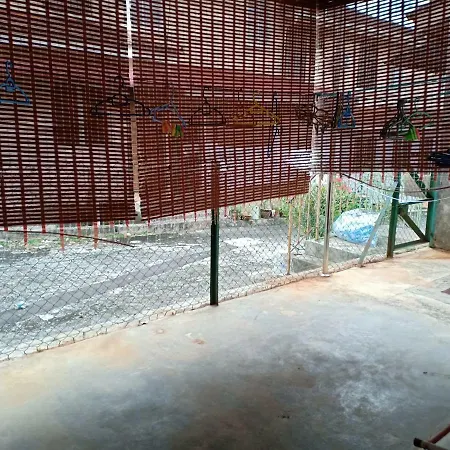 Muslim Dinaim Homestay Tanjong Malim Exterior photo