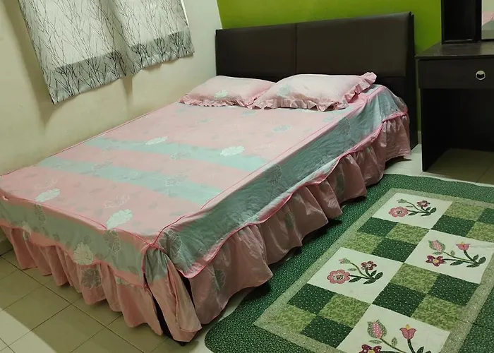 Muslim Dinaim Homestay