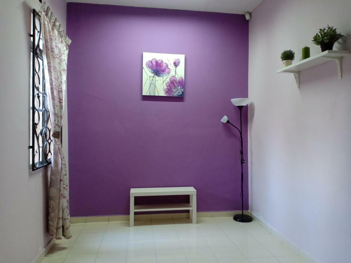 Muslim Dinaim Holiday home Tanjong Malim