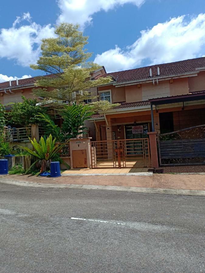 Holiday home Muslim Dinaim *